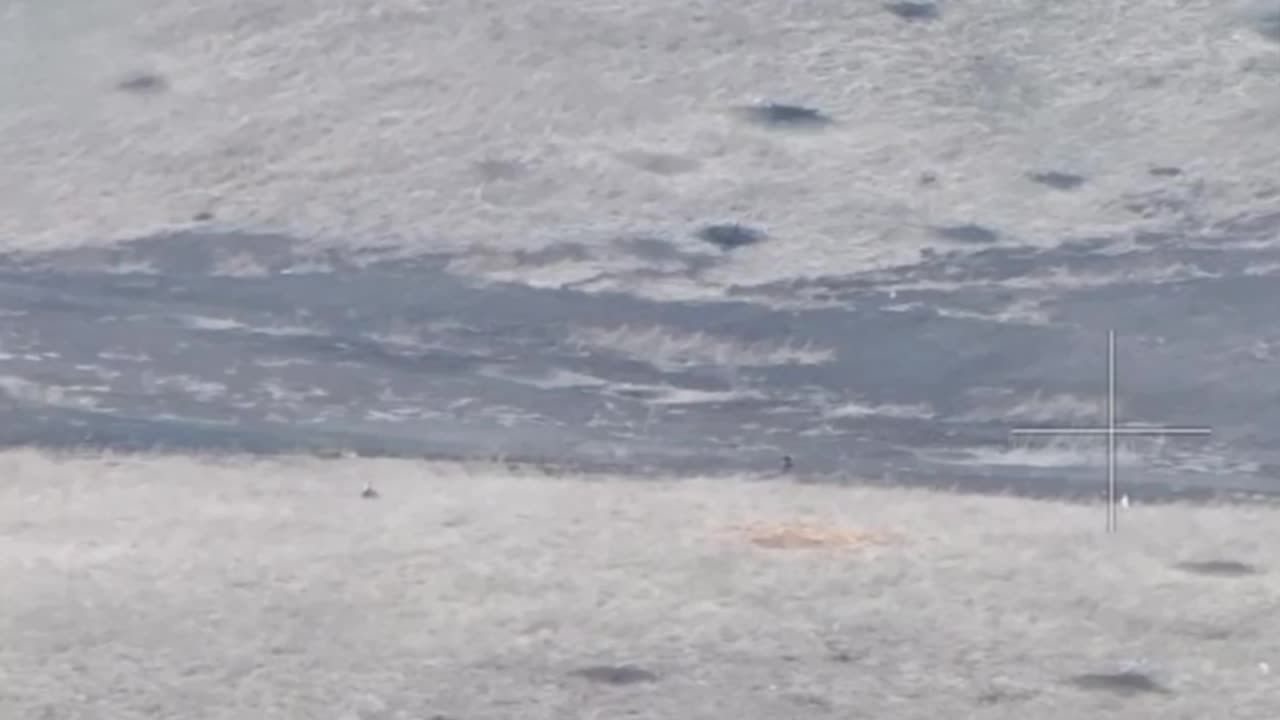 ☠️🏍️ Russian soldiers on motorcycles attack Ukrainian positions in the area of