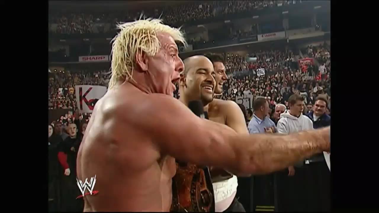 Batista & Rick Flair vs Dodly boys