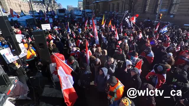 Ottawa #TruckersForFreedom2022 inspirational moment