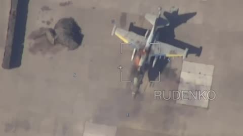 Ukrainian SU-25 destroyed by new loitering ammunition with a range of up to 120km