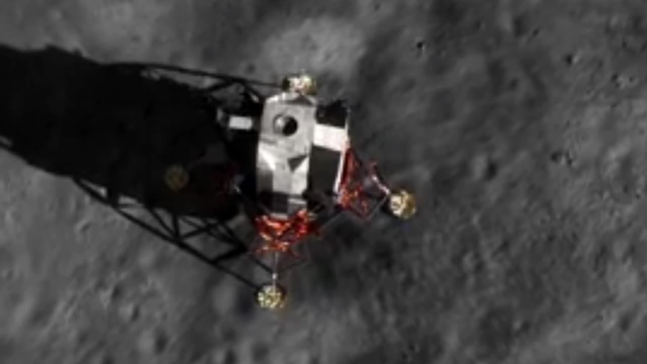 landing moon live