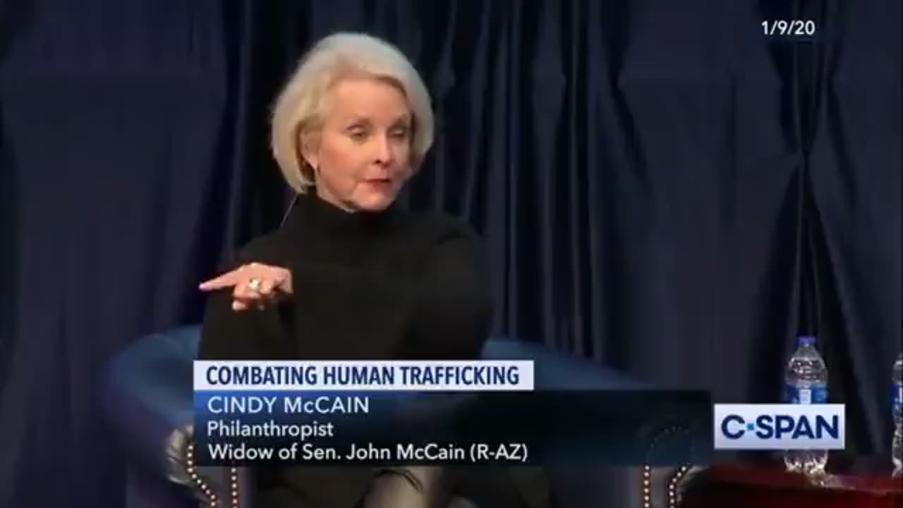 ▶ EXTRAIT-RQ + LIENS parus (23 juil 23) : CINDY MCCAIN avoue que les élites connaissaient Epstein