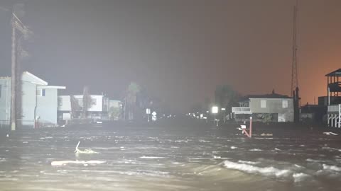 Just In - Over 360,000 without power in the Houston area after Hurricane