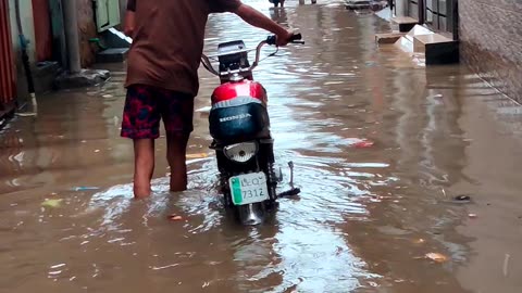 Heavy 🌧️ in Pakistan