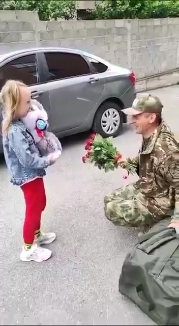 Gnight frens. Leaving ya with a feel good vid. Damn ninjas cutting onions.