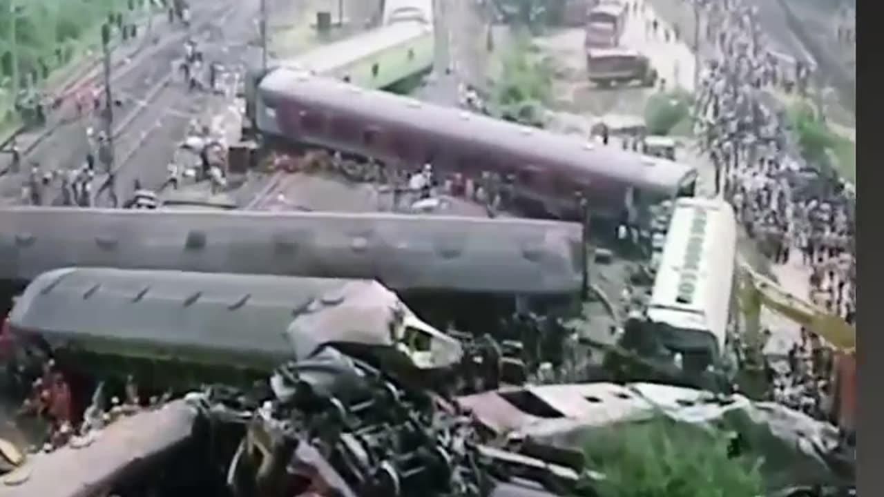 Train hadsa in India very dangerous train 🚆🚂 accidents