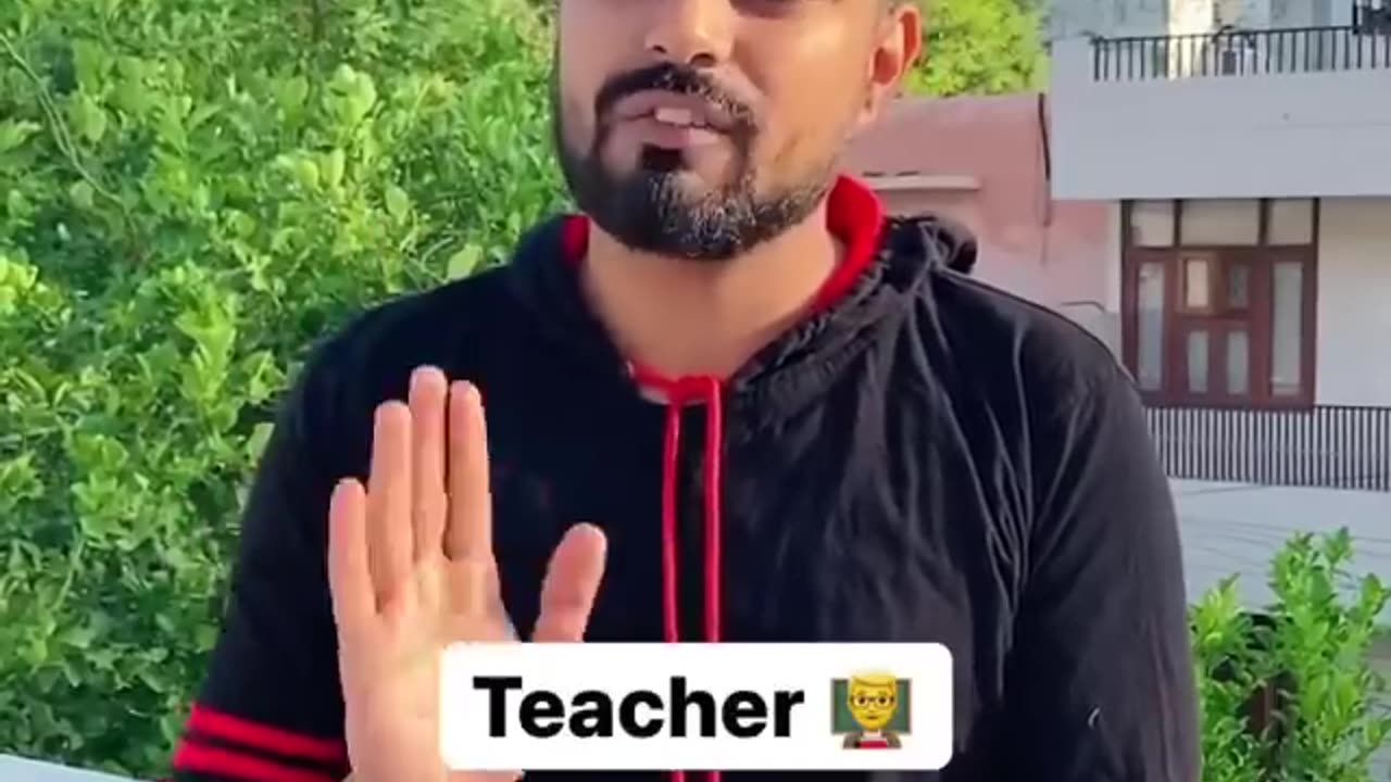 Teacher 👨_🏫 Vs Student 🧑🏻 _ Viral Comedy Short Video #priyalkukreja #shorts #ytshorts #comedy