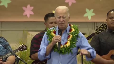 Biden recalls his own small kitchen fire in failed attempt to console Maui wildfire survivors