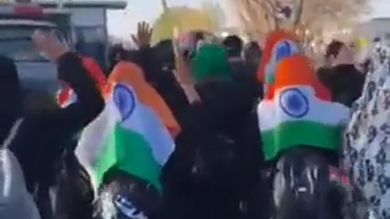 Palasteain using Indian Flag to save them