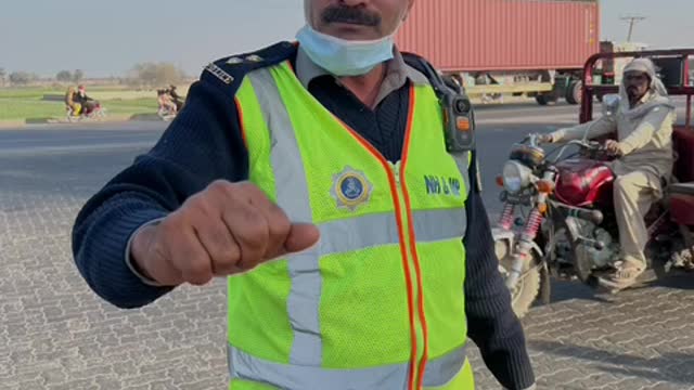 حرامی پولیس والا