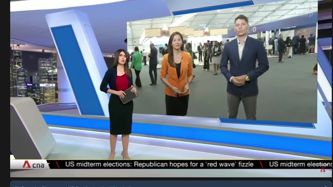 CNA reporter Julie Yoo faints during live broadcasting on 9 November