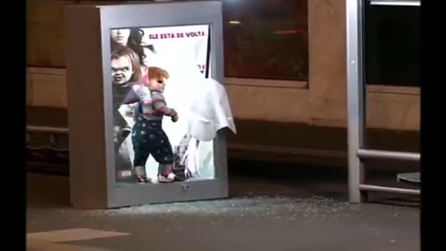 Curse of Chucky Scare at the bus stop