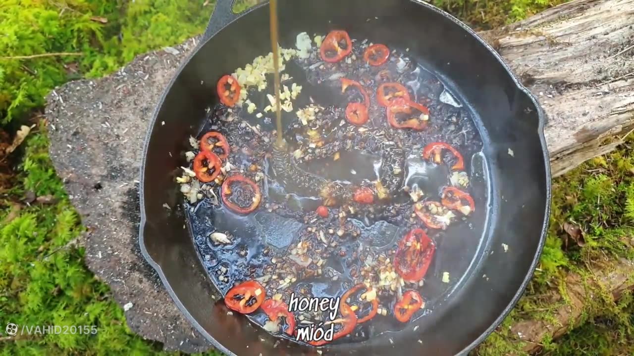 Making a delicious lemon chicken