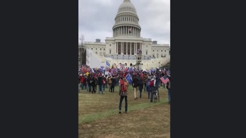 Jan. 6 Crowd on East Side of Capitol After Trump Presidential Motorcade