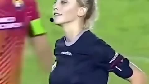 FOOTBALL FEMALE REFEREE GOT SWAY