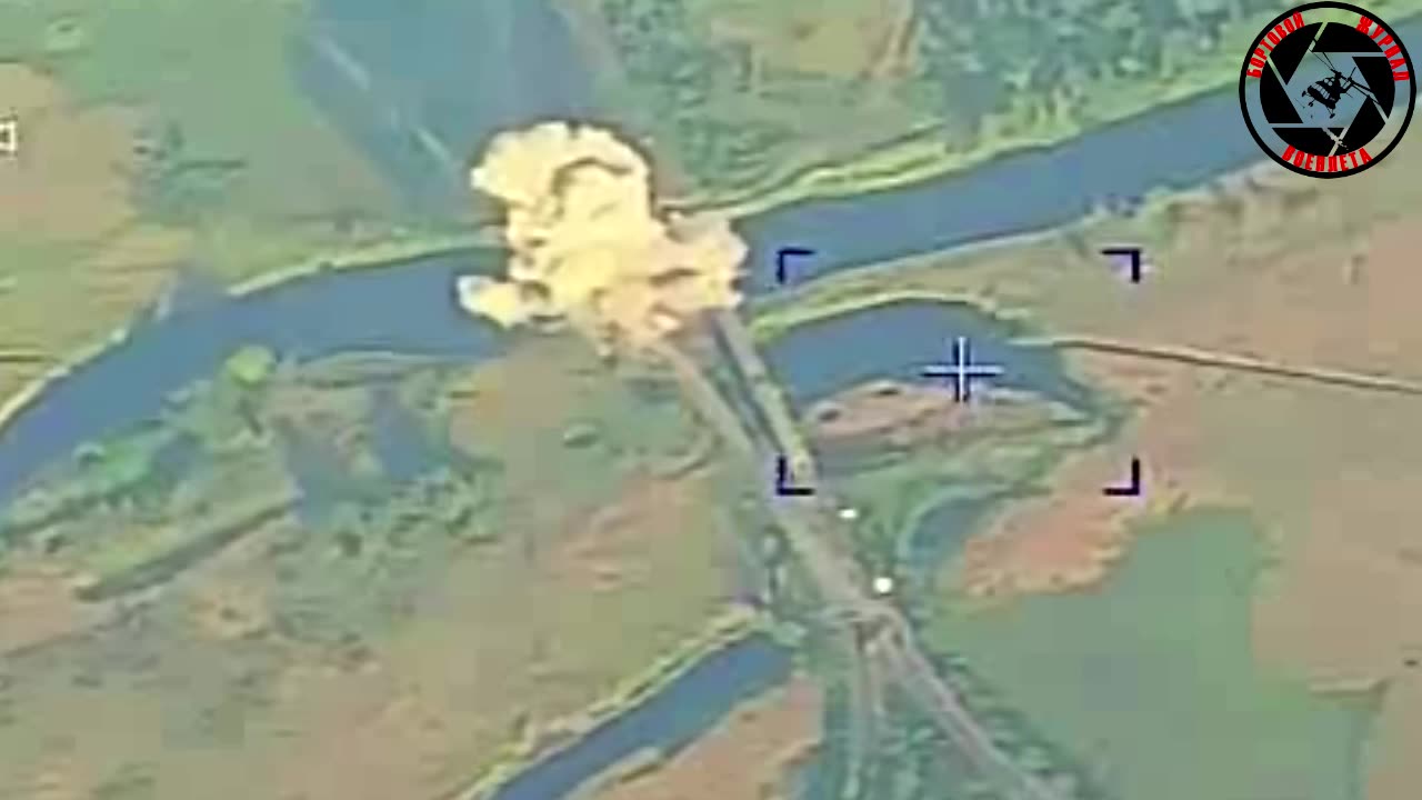 Russian VKS continue to destroy bridges across the Oskol River