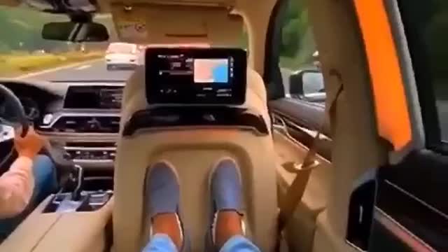 DON'T BELIEVE THAT COMFORTABLE SEAT! A LOT OF SPACE