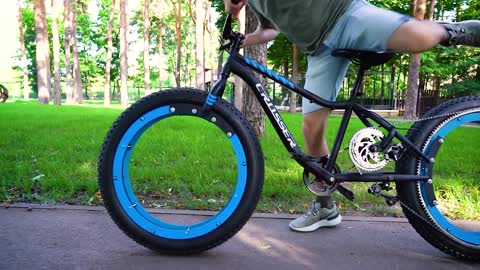 Just a Normal Bike Math: 0.5 х 2 = 1 Wheel