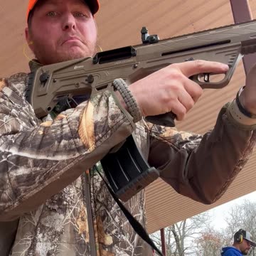 She be kick’s! 3in magnum buckshot out of Bullpup shotgun