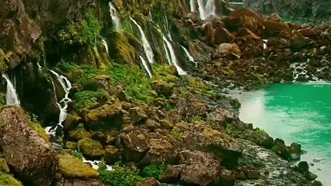 Framing the fury and finesse of Iceland's waterfalls 🌹☘️