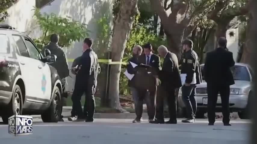 WAR ROOM (Full Show) Monday - 10/31/22