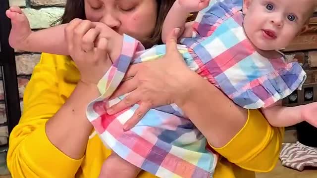 Cute little girl 🥰😍🤣 #shorts #tiktok #comedy #damus #family