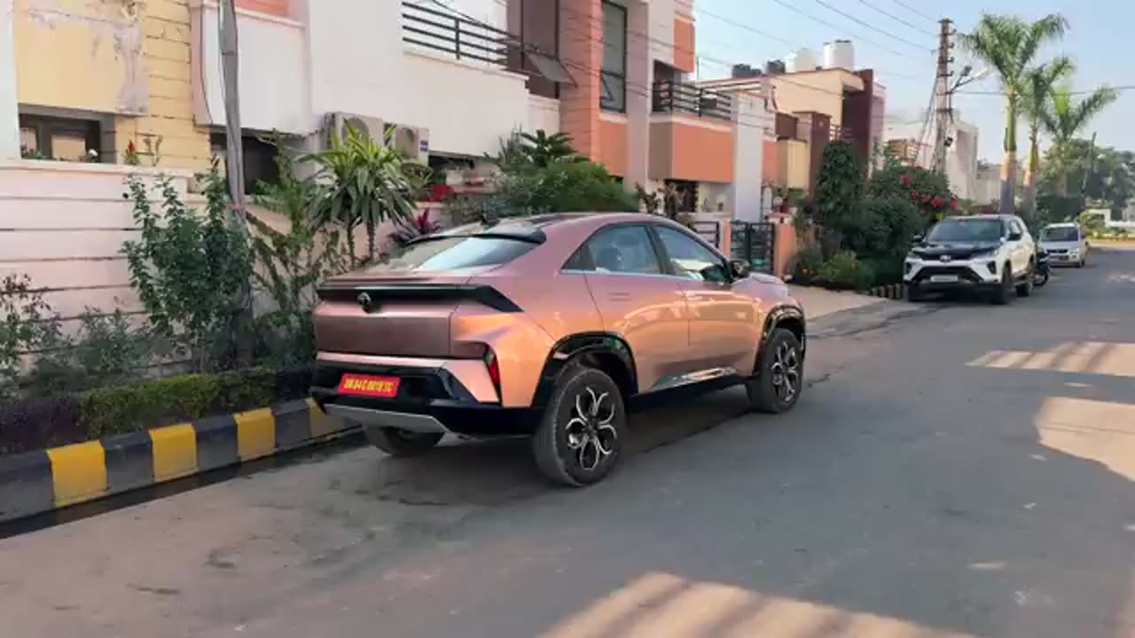 Piyush Ko Ye Car Pasand Aagyi