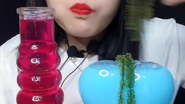 Asmr water drinking and eating