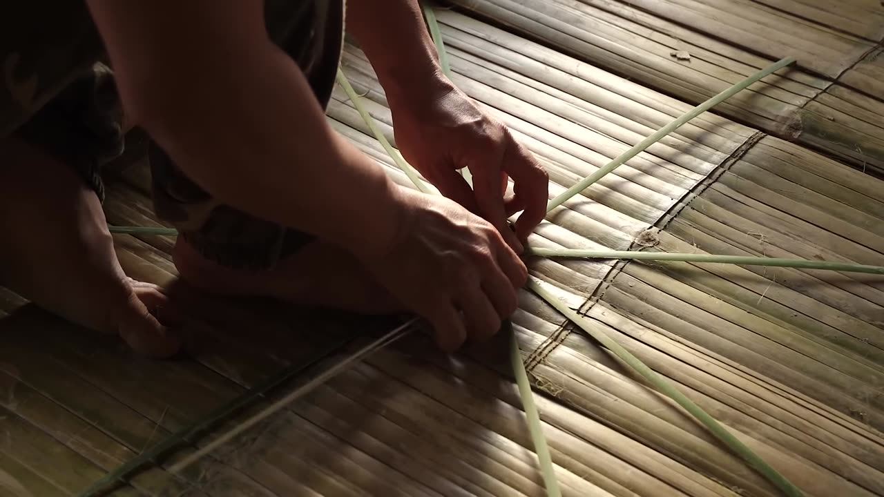 Foraging for Wild Food, Weaving Bamboo Baskets, River Survival Shelter