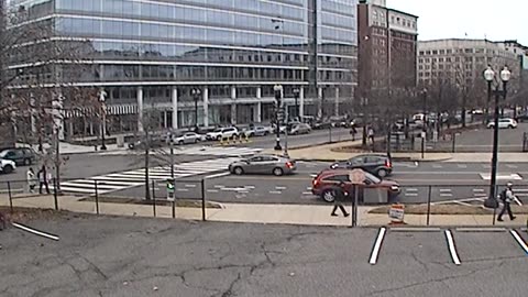 1901LOTS00Lot11SenateParking_2021-01-06_14h55min09s740ms.mp4