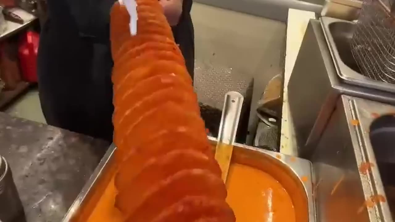Mumbai Biggest Potato Spiral _ Indian St