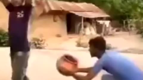 Dunya k akhri Akal mand insane🤣