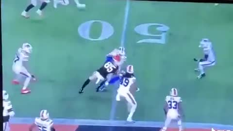 Damar Hamlin BUFFALO BILLS NFL PLAYER COLLAPSES ON FIELD - CPR GIVEN - 01/02/23