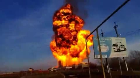 Explosion of a 60-cubic-meter gas tank in the village of Gekhi (Chechnya)