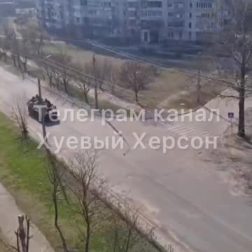 More videos with Russian TZM MLRS "Smerch" and other equipment are already in Kherson