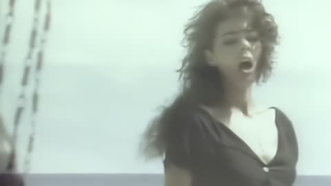 Sandra - One More Night (Upscale) UHD 4K