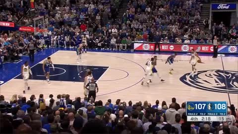 STEPH CURRY IS UNREAL 3⃣🤯
