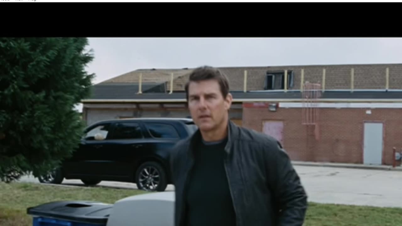 JACK REACHER HATES BEING FOLLOWED