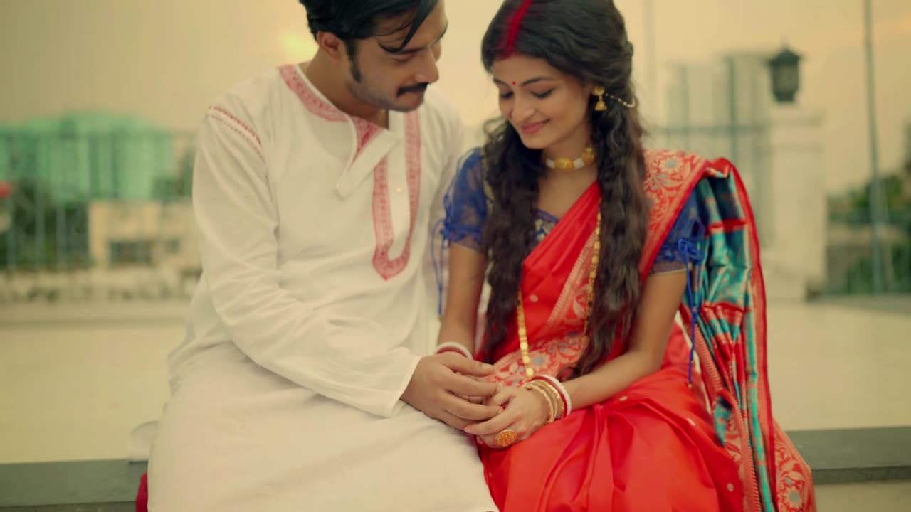 Tomar Chokher Neshay