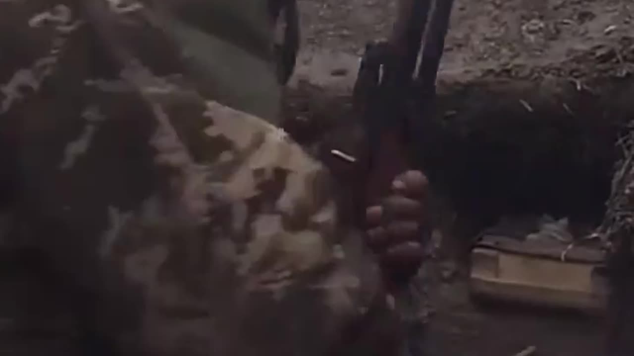 Ukrainian Soldiers Battle It Out In Eastern Front, Donetsk Area