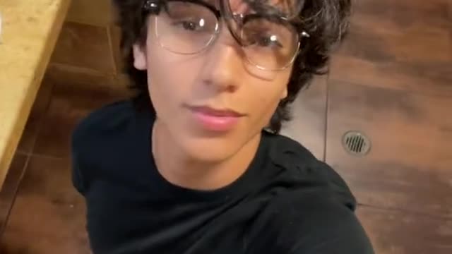 if my type was a person😩😩