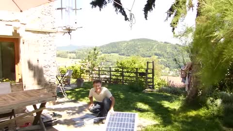 25 ans d'electricité gratuite sans réseau et sans batterie
