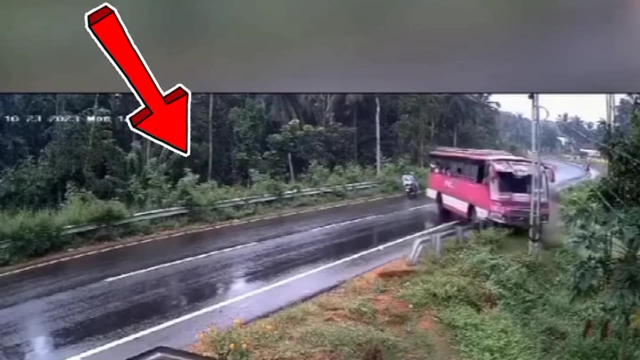 Bus comedy video