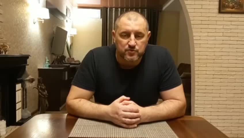 The mayor of Kupyansk turned to Volodymyr Zelensky and said that he would consider him guilty if something happened to his child