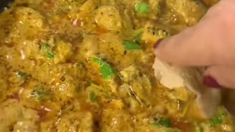 Restaurant style Boneless chicken handi