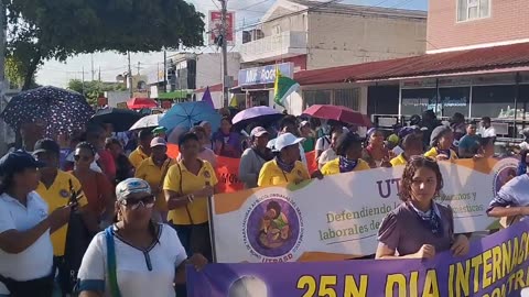 Galería: Así se vive la marcha 25N este sábado en Cartagena