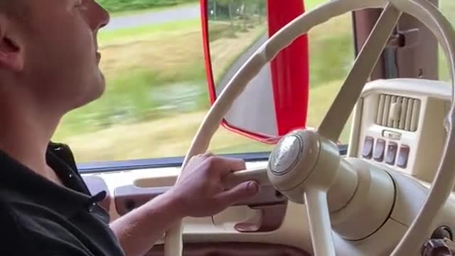 The first perspective: the old driver takes you flying.