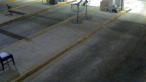 3138RHOBG3CStGarageLeftDoor_2021-01-06_06h43min09s723ms.mp4