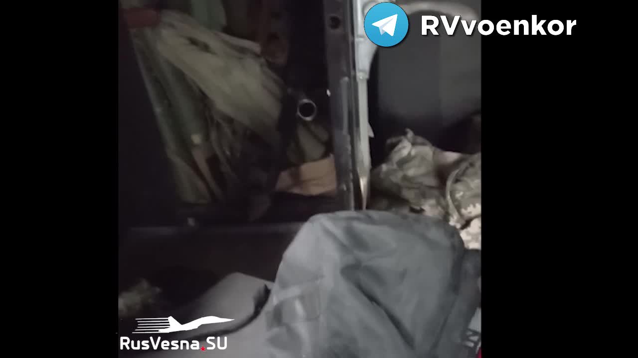 Ukraine War - The Armed Forces fled from the battlefield at the first shots