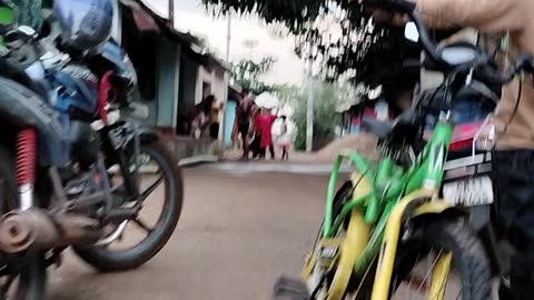Cycle drive in Village